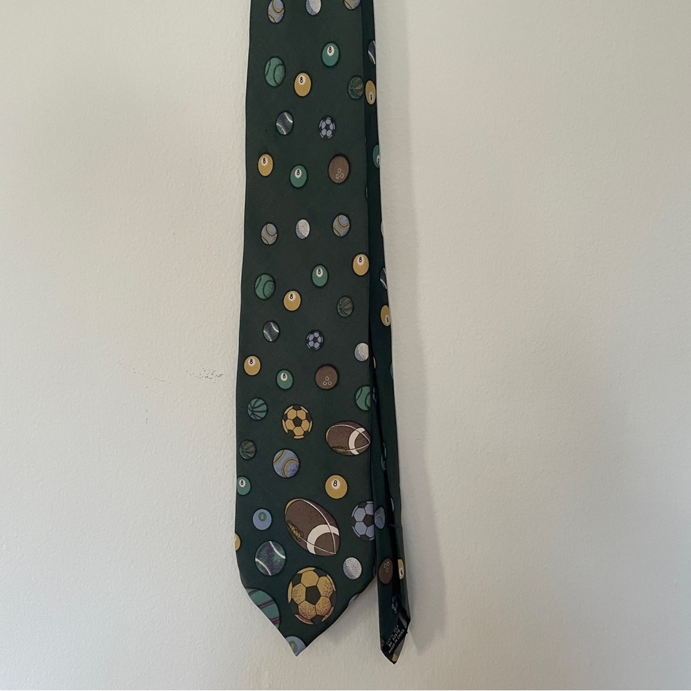 Vintage Expressions Silk Novelty Tie Pool Sports Football Soccer Bowling Ball - Picture 5 of 12